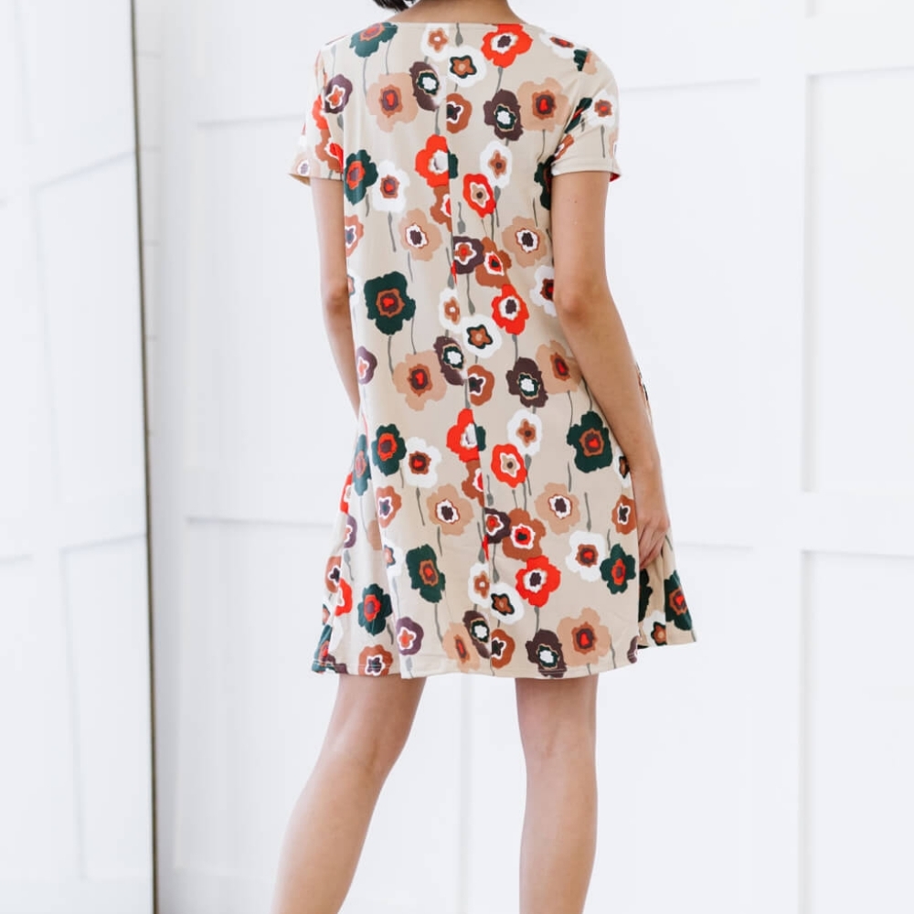 P & Rose Full Size Flower Market Floral Dress with Pockets - Picture 11 of 11
